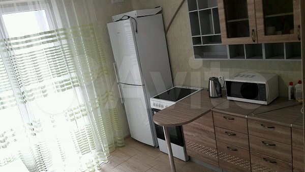 1-комн квартира, 37.3 м², р-н Селезнева-СБС (№123825)