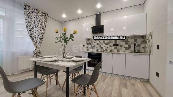 2-комн квартира, 63 м², р-н Восточно-кругликовский (№124695)