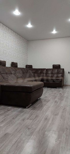 2-комн квартира, 65 м², р-н Гидростроителей (№123764)