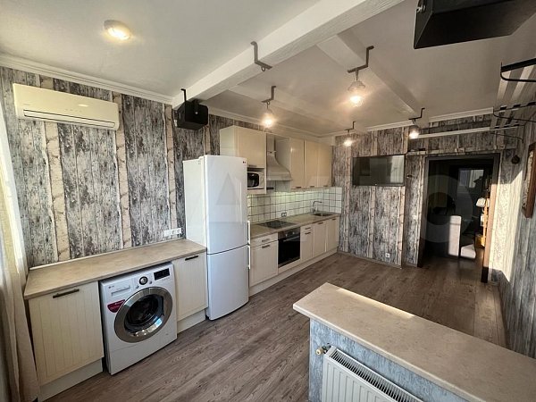 1-комн квартира, 48 м², р-н Российская ул (№124306)