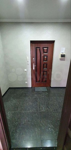 1-комн квартира, 46 м², р-н Российская ул (№124324)