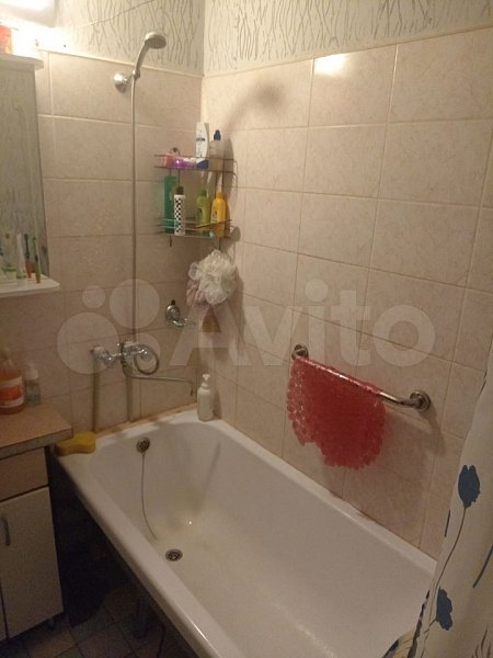 4-комн. квартира, 75 м², р-н Гидростроителей, Краснодар (№128817)