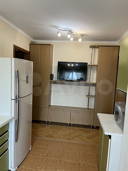 4-комн квартира, 74.9 м², р-н Гидростроителей (№126085)