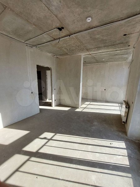 2-комн квартира, 61.3 м², р-н Российская ул (№124199)