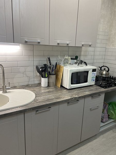 3-комн квартира, 63.5 м², р-н Энка - Баскет-холл (№124410)