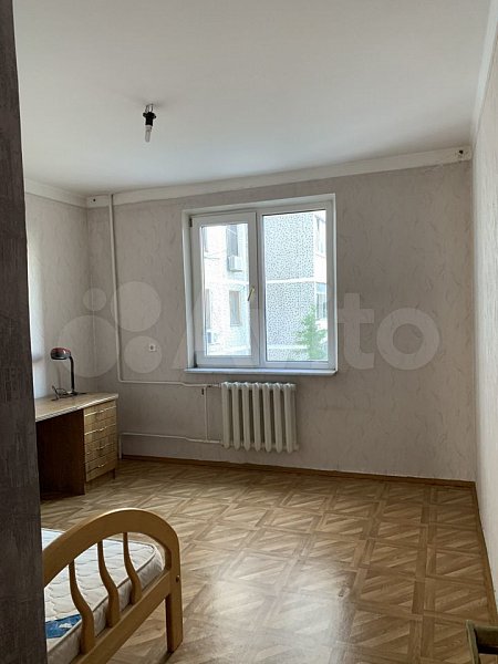 4-комн квартира, 76.5 м², р-н Славянский (№125043)