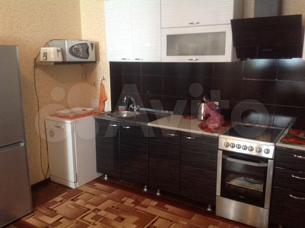 2-комн квартира, 81 м², р-н Парк Галицкого (№123723)