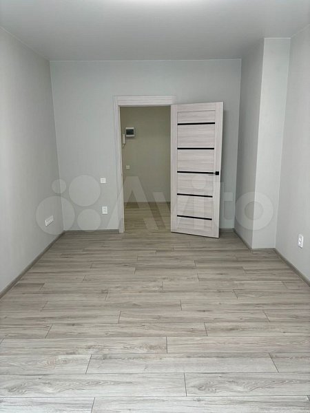 2-комн квартира, 65 м², р-н Петра Метальникова (№124576)