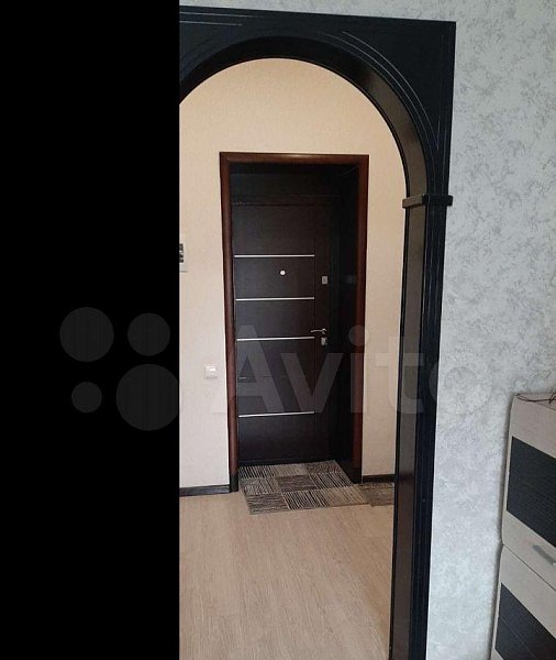 3-комн квартира, 105 м², р-н Российская ул (№124311)