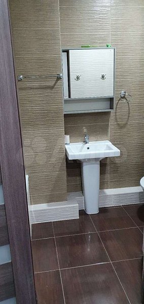 1-комн квартира, 46 м², р-н Российская ул (№124324)