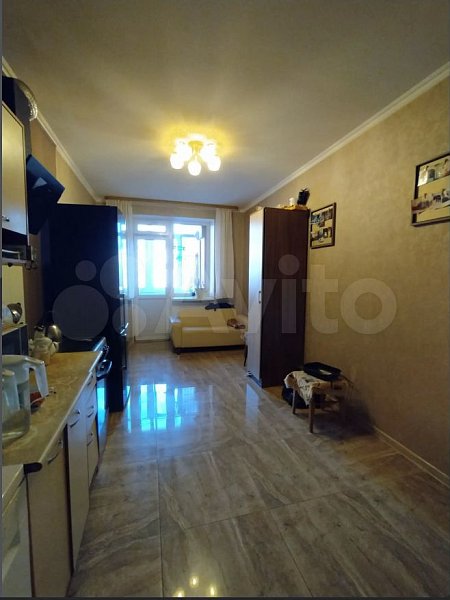 3-комн квартира, 72 м², р-н Российская ул (№124358)