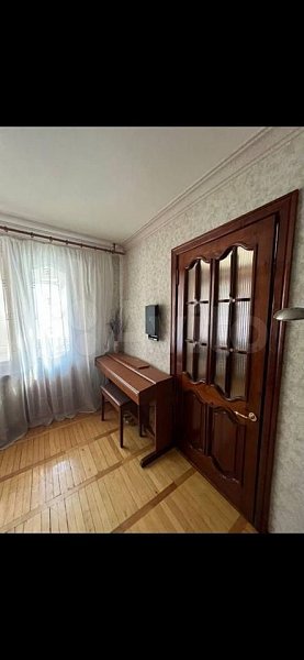 4-комн квартира, 78 м², р-н Российская ул (№125567)