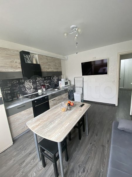 1-комн квартира, 41.8 м², р-н Гидростроителей (№124156)