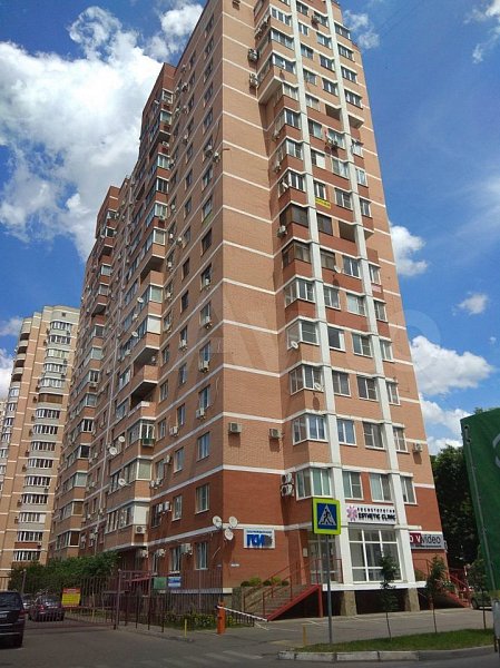 3-комн квартира, 105 м², р-н Центр (№123856)