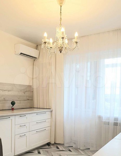2-комн квартира, 76 м², р-н Центр (№123889)