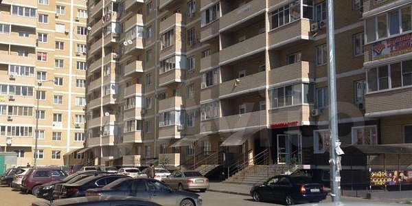 Продается 1-комн квартира, 40.3 м², р-н Фестивальный, 