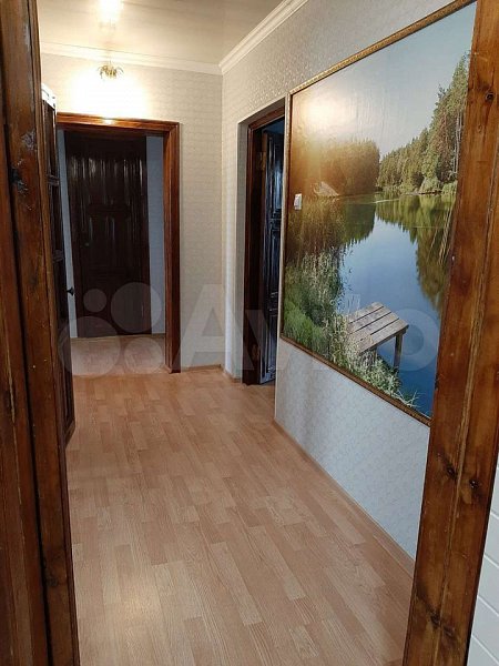 4-комн квартира, 82 м², р-н Российская ул (№123878)