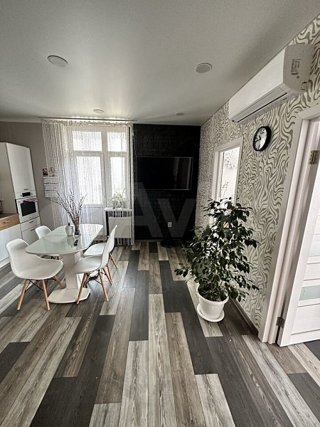 2-комн квартира, 75 м², р-н Восточно-кругликовский (№124587)