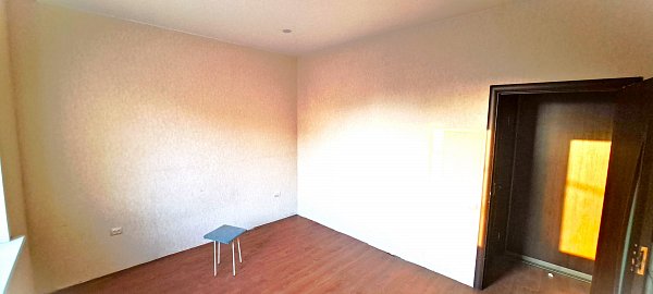 2-комн квартира, 54 м², р-н Окраины (№122768)