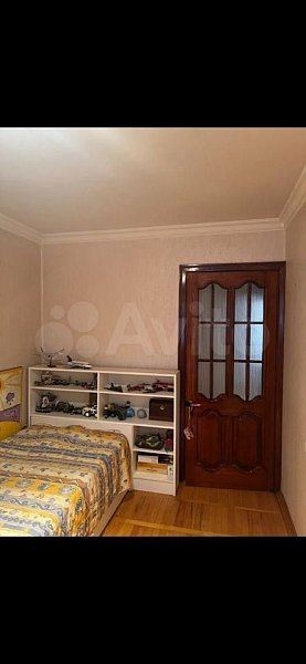 4-комн квартира, 78 м², р-н Российская ул (№125567)