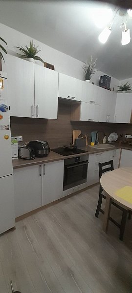 2-комн квартира, 56 м², р-н Черемушки (№123625)