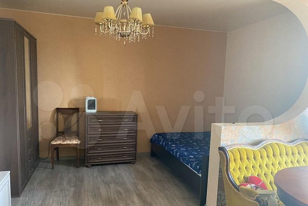 1-комн квартира, 36.5 м², р-н Российская ул (№124294)