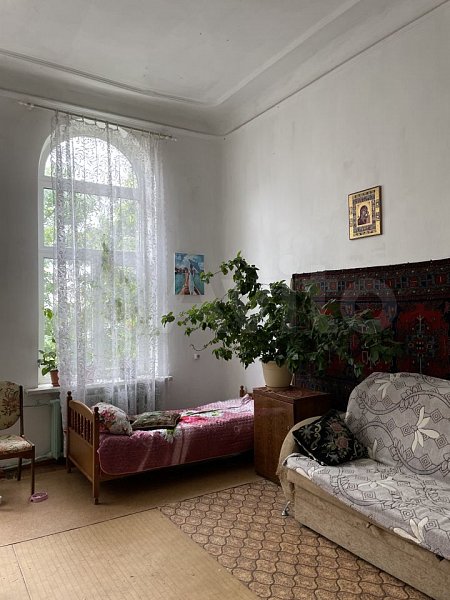 3-комн квартира, 98 м², р-н Центр (№124997)