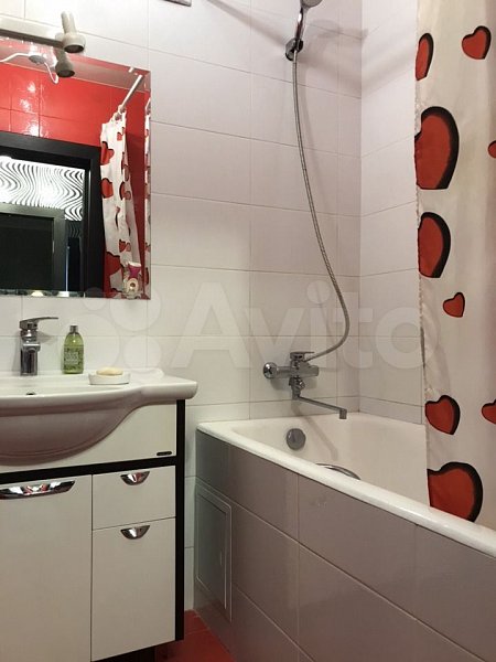 2-комн квартира, 41.9 м², р-н Российская ул (№124525)