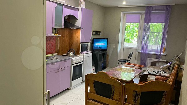 3-комн квартира, 90 м², р-н Российская ул (№124872)