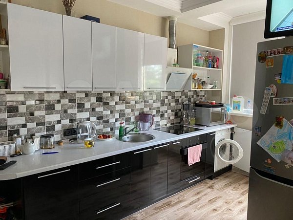 2-комн квартира, 60 м², р-н Энка - Баскет-холл (№124536)