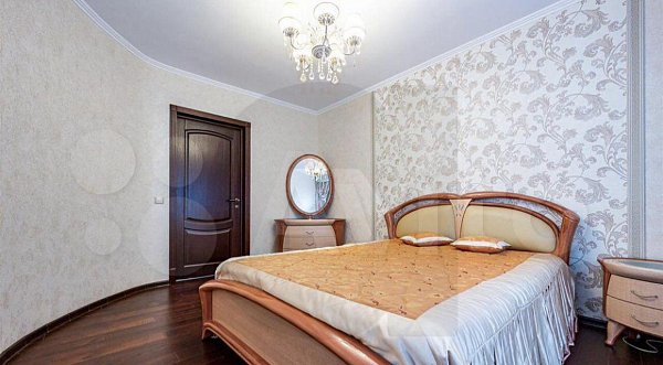 4-комн квартира, 118 м², р-н Центр (№123949)