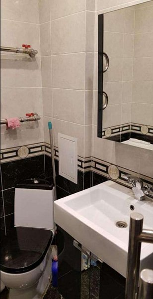 2-комн квартира, 61 м², р-н Российская ул (№124624)