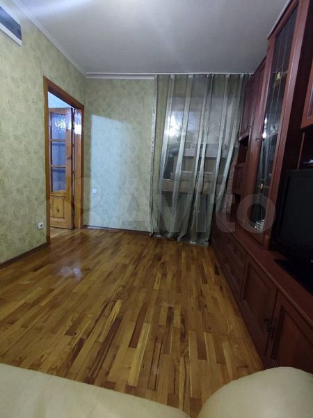 4-комн квартира, 85 м², р-н Славянский (№126940)