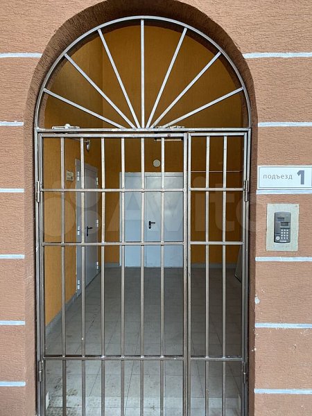 3-комн квартира, 95.9 м², р-н Немецкая деревня (№124729)