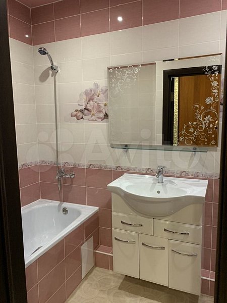 1-комн квартира, 41.68 м², р-н Гидростроителей (№123761)