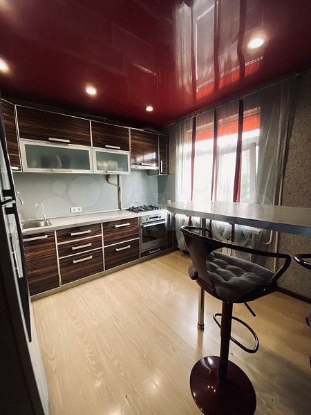 4-комн квартира, 78 м², р-н Российская ул (№127280)