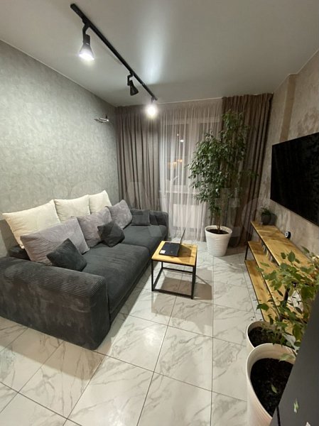 Продается 2-комн квартира, 64.5 м², р-н Славянский, 