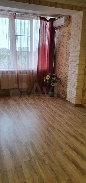 1-комн квартира, 46 м², р-н Российская ул (№124324)