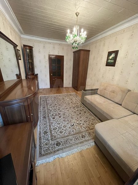 5-комн квартира, 148 м², р-н Центр (№123991)