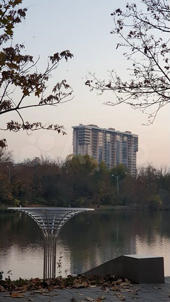 2-комн квартира, 76 м², р-н Центр (№123889)