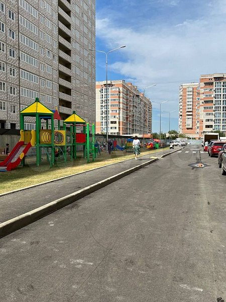 3-комн квартира, 57 м², р-н Петра Метальникова (№124542)