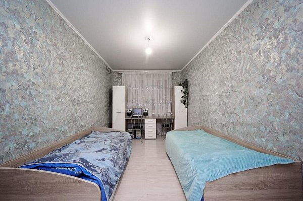 2-комн квартира, 62.2 м², р-н Пашковский (№124843)