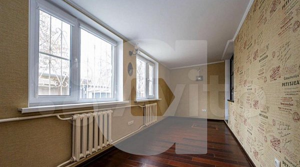 4-комн квартира, 118 м², р-н Центр (№123949)