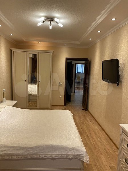3-комн квартира, 100.5 м², р-н Петра Метальникова (№124351)