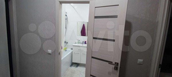 1-комн квартира, 40.3 м², р-н Гидростроителей (№123909)