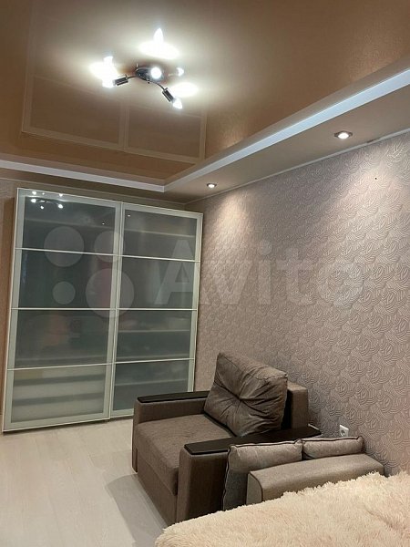 1-комн квартира, 51.3 м², р-н Гидростроителей (№124325)