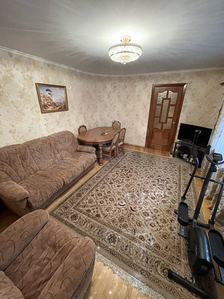 5-комн квартира, 148 м², р-н Центр (№123991)