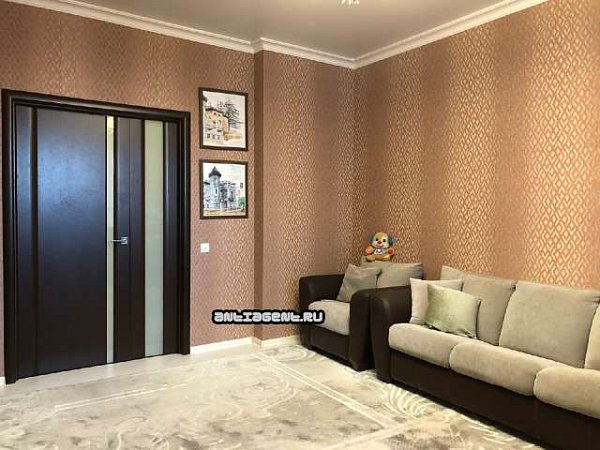 2-комн квартира, 72 м², р-н Центр (№124841)