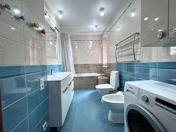 4-комн квартира, 125 м², р-н Гидростроителей (№124927)