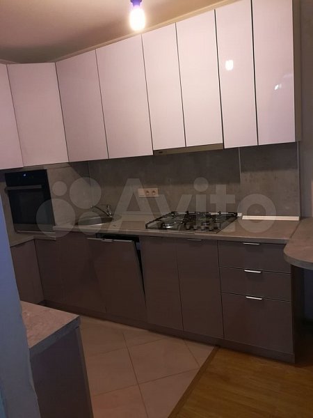 Продается 4-комн квартира, 75.7 м², р-н Центр, 